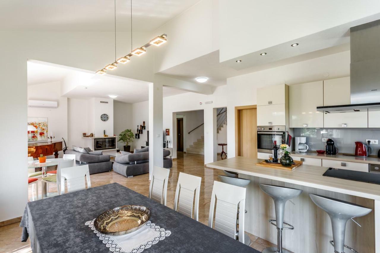 Luxury Villa Nadalina-Dicmo Dugopolje Dış mekan fotoğraf
