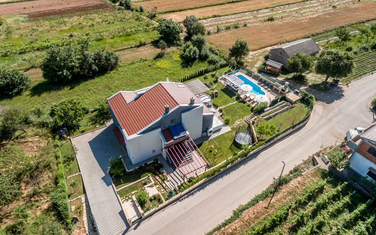 Luxury Villa Nadalina-Dicmo Dugopolje Dış mekan fotoğraf