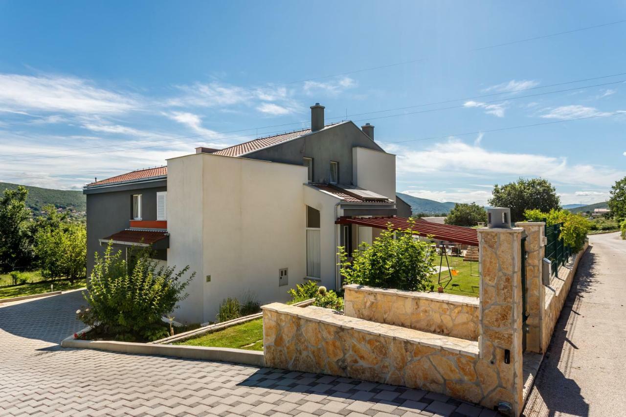 Luxury Villa Nadalina-Dicmo Dugopolje Dış mekan fotoğraf