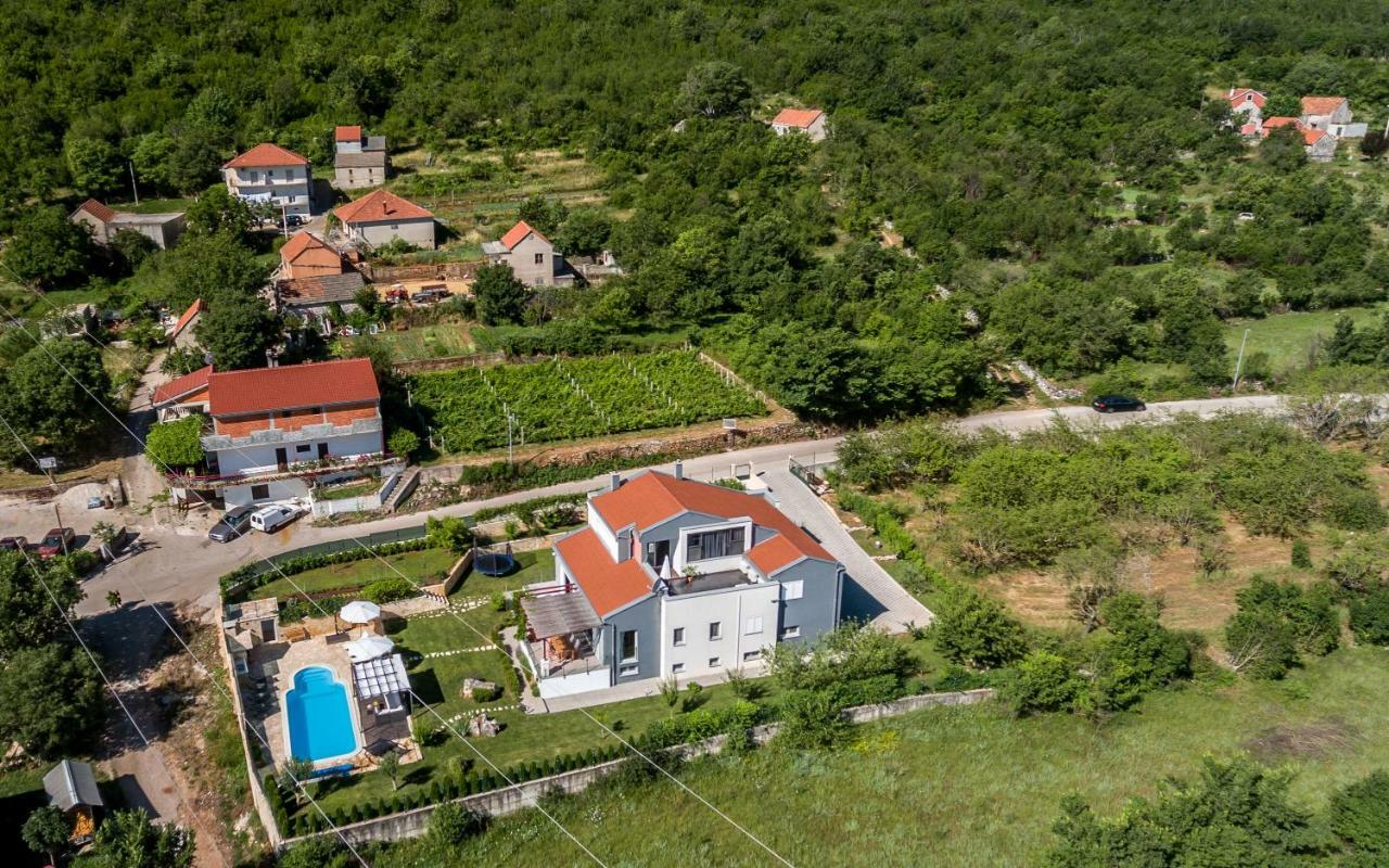 Luxury Villa Nadalina-Dicmo Dugopolje Dış mekan fotoğraf