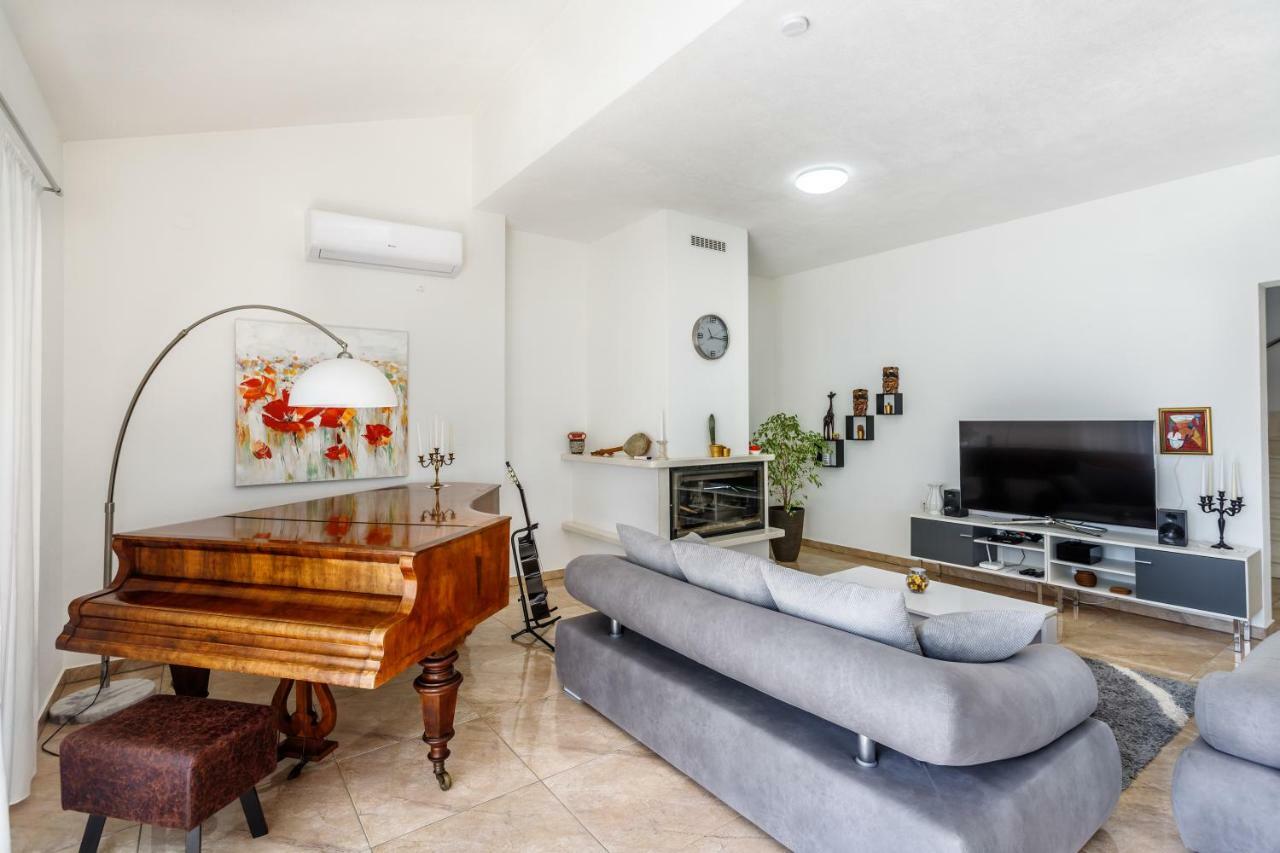 Luxury Villa Nadalina-Dicmo Dugopolje Dış mekan fotoğraf