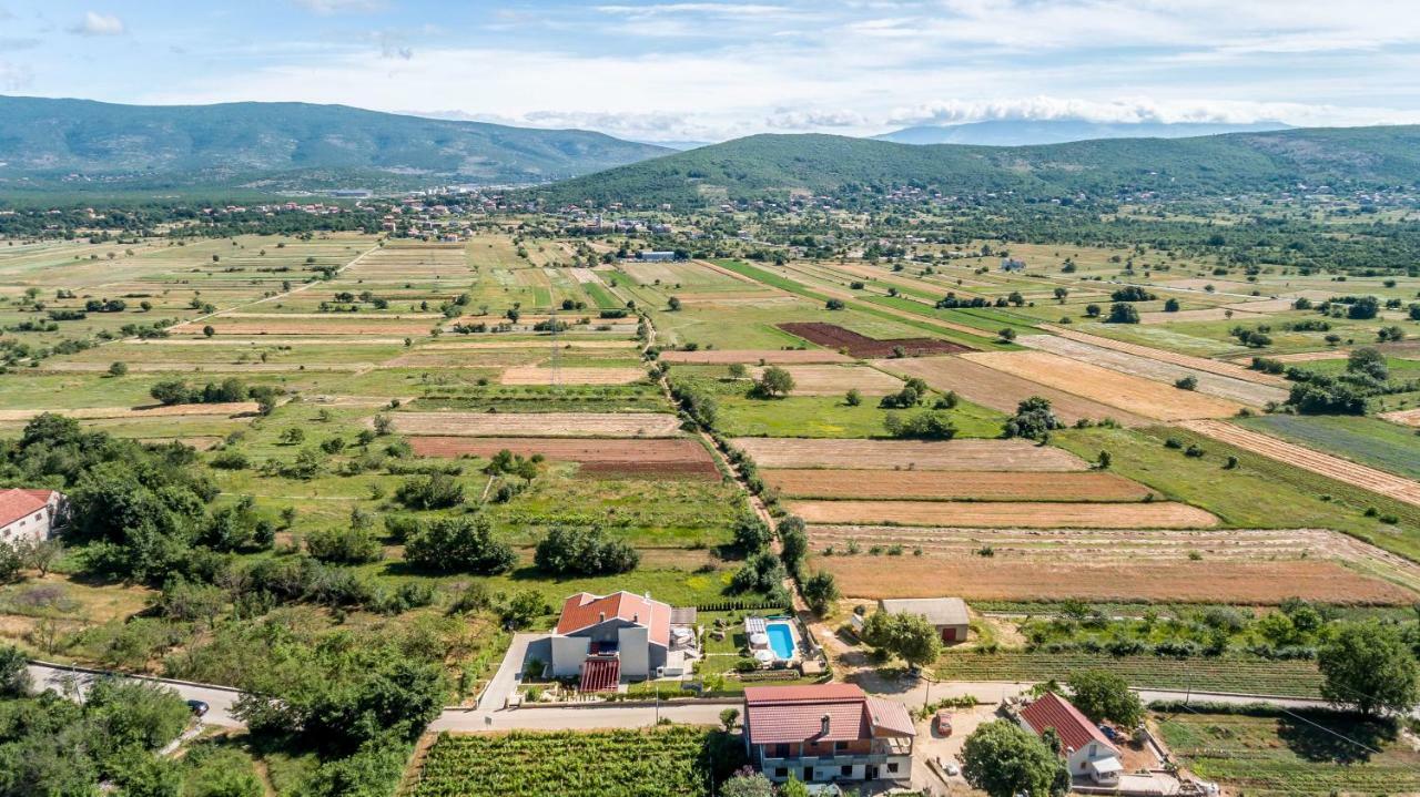 Luxury Villa Nadalina-Dicmo Dugopolje Dış mekan fotoğraf